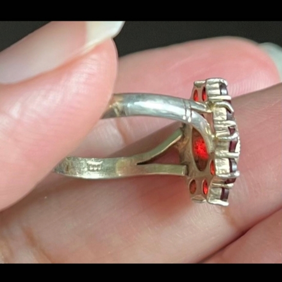 Vintage Bohemian Sterling Silver and Garnet Ring - Picture 2 of 7